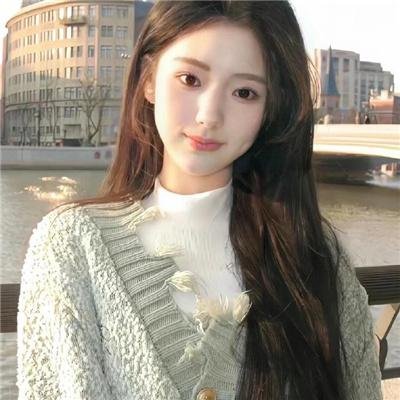 她的微笑和圈套